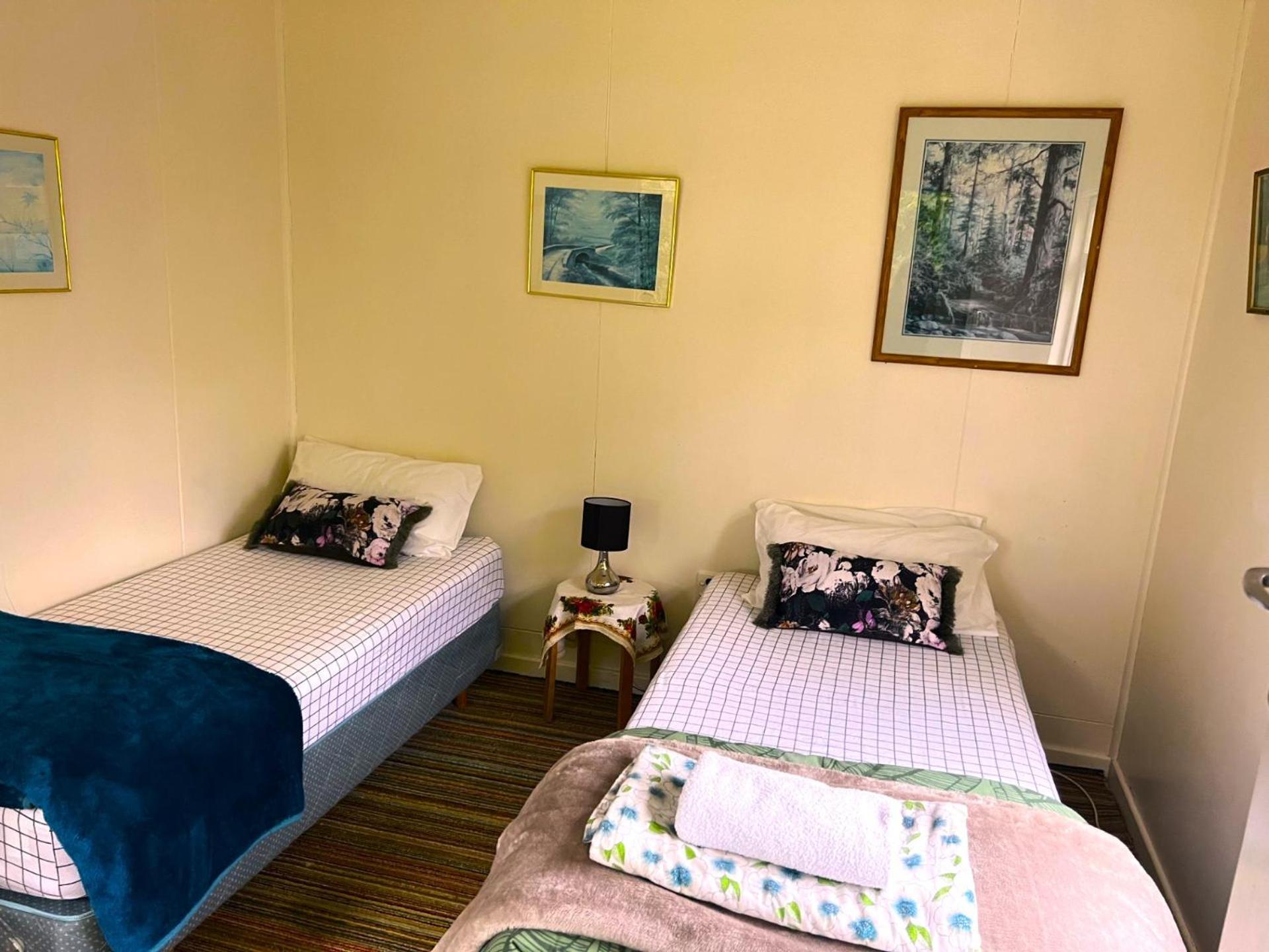 Taringatura Backpackers Hostel Benmore ภายนอก รูปภาพ